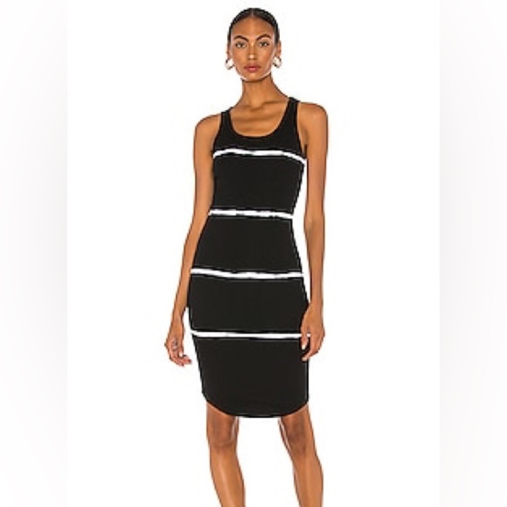 Tie Dye Racerback Dress in Black & White Tie Dye Max Dress Great Condition 💙
